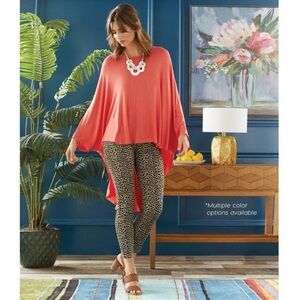 CoCo+Carmen  Dolman High  Lo‎ Cape Top one size
